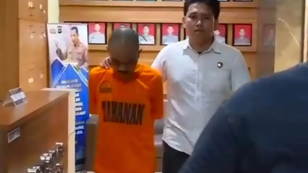 Kekerasan Dalam Rumah Tangga: Seorang Ibu Dianiaya Oleh Anak Kandung di Bekasi