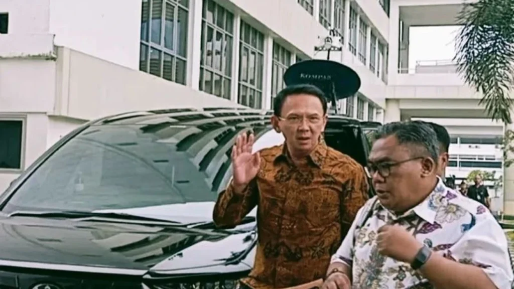 Basuki Tjahaja Purnama Diperiksa Sebagai Saksi dalam Kasus Korupsi Lahan Rusun Cengkareng