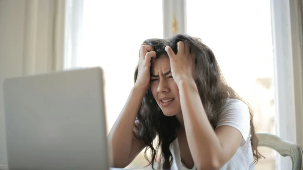 Dampak Stres Terhadap Kualitas Tidur dan Cara Mengatasinya