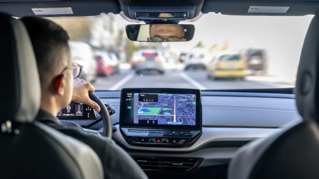 Adopsi Mobil Self-Driving di Jabodetabek: Peluang dan Tantangan