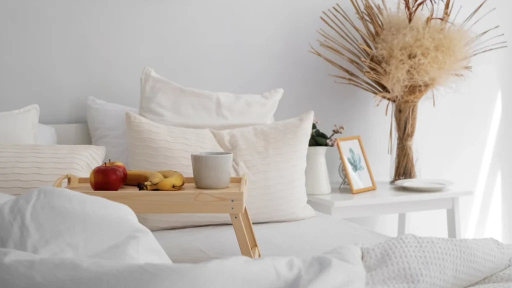 Mengatasi Kebosanan di Kosan: Tips untuk Menikmati Waktu Sendiri