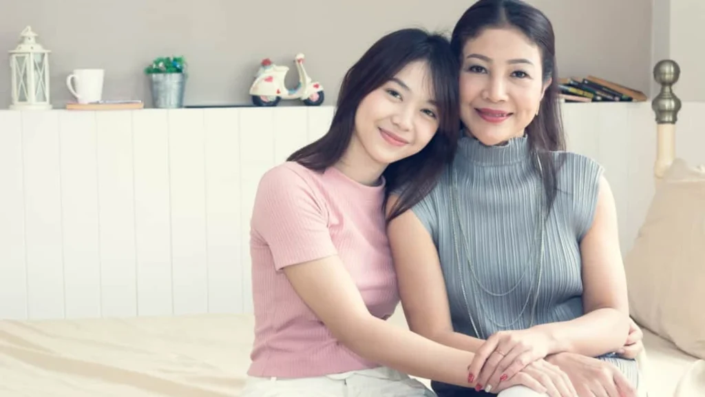 Mengenalkan Remaja pada Dunia Nyata: Tips Praktis untuk Orang Tua