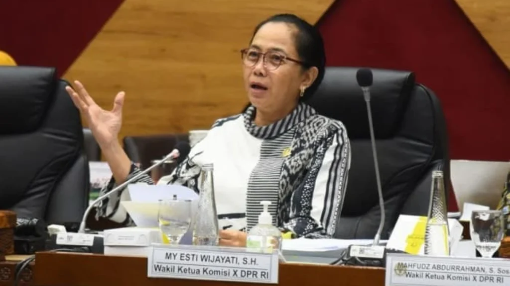 Rapat Kerja DPR dengan Menteri Kebudayaan Mengungkap Kejadian Tragis 1998