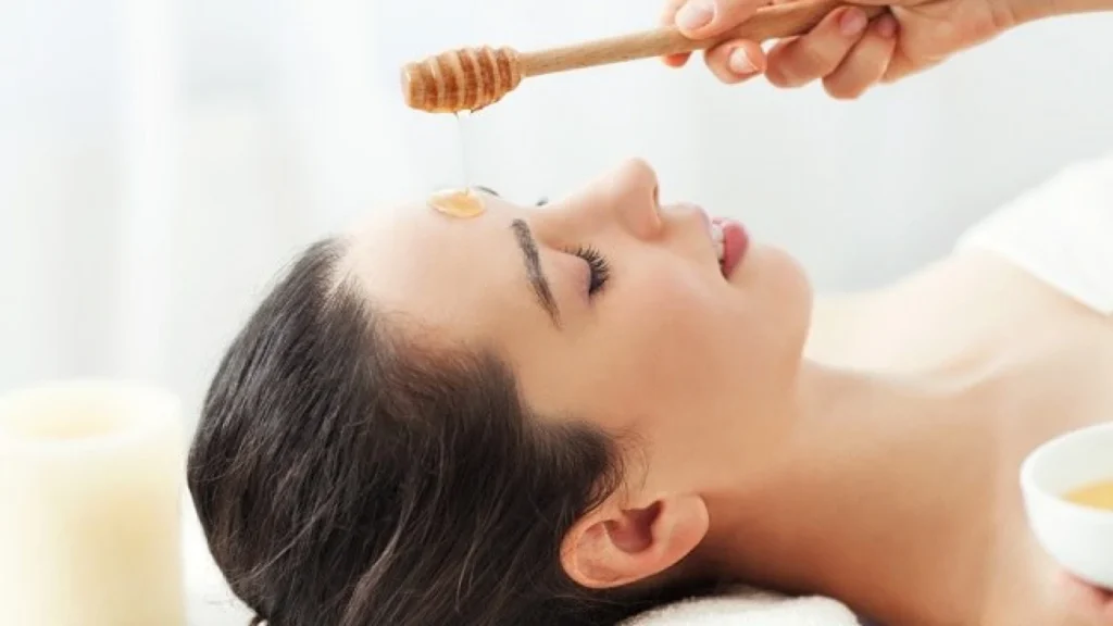 Lima Masker Alami untuk Kulit Wajah Lembap dan Cerah